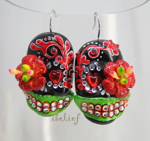 Skull new shap the day of the dead skull black & red 