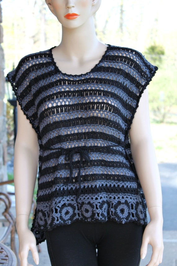 Crochet Grey and Black Poncho Vest by CasadeAngelaCrochet on Etsy