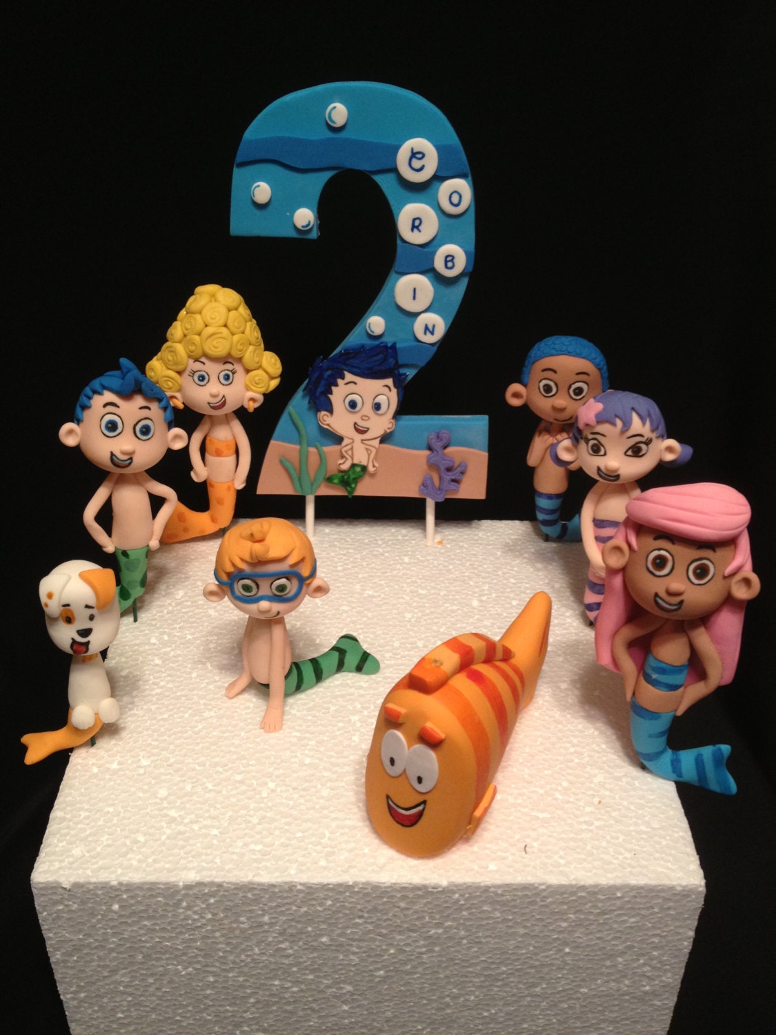 Set Of 8 3D Bubble Guppies And A Number Fondant Cake