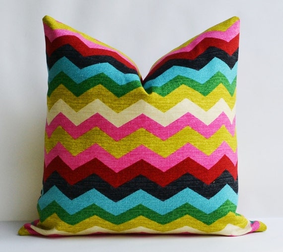 Decorative pillow 18x18 accent Pillow with multi