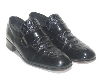 1960s mens' mod black patent leather faux crocodile loafers - size 10 - 60s mens black loafer - 1960s mens mod shoe - mens black mod loafer