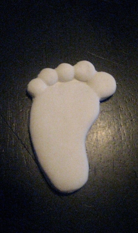 How To Make A Pregnant Belly Cake With Baby Foot How To Make A Pregnant Belly Cake With Baby Foot