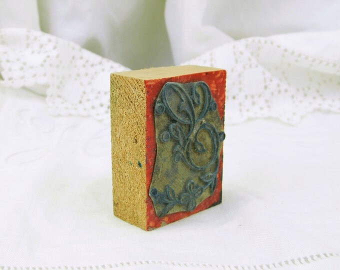 Antique French Monogram Embroidery Ink Stamp with the Letter G / French Decor / Shabby Chic / Chateau Chic / French Country Decor / Craft Antique French Monogram Embroidery Ink Stamp with the Letter G / French Decor / Shabby Chic / Chateau Chic / French Country Decor / Craft