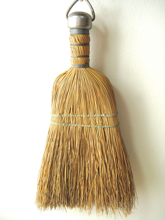 small whisk broom
