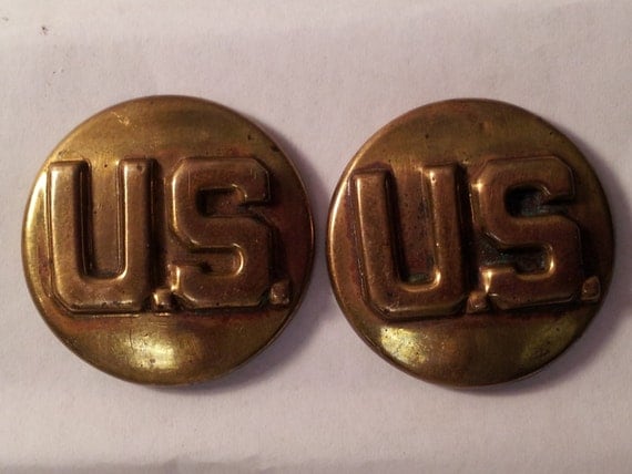 WWII Brass Pair of Lapel Collar U.S. Army Buttons Pins