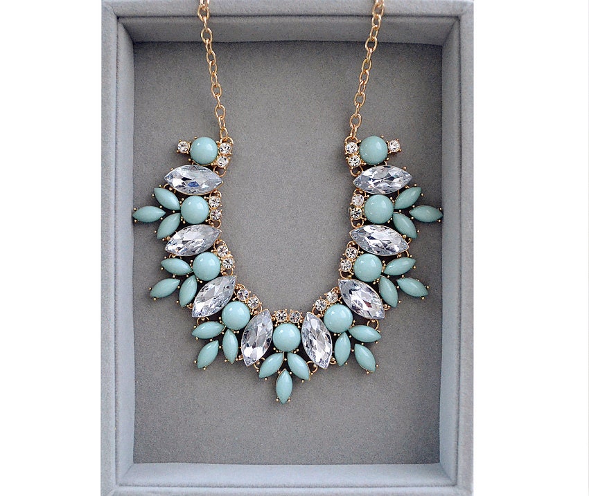 Luxury Mint Necklace Gold Tone