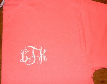 Monogrammed V Neck with Anchor by SewChicNC on Etsy