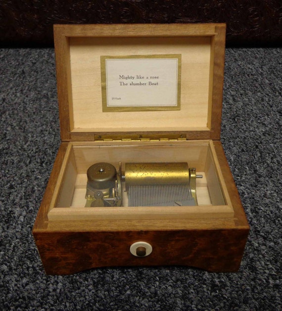 1940s TwoSong Swiss Lador Music Box Plays Mighty Like A