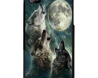 3 wolves moon