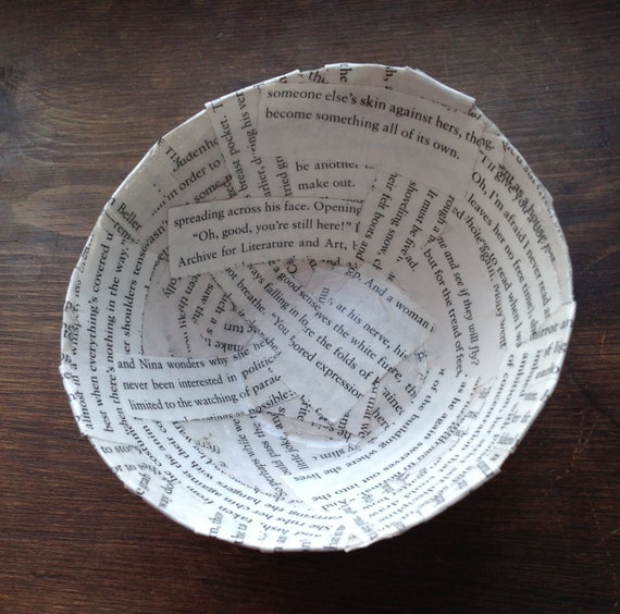 Items similar to Small decorative paper bowls on Etsy