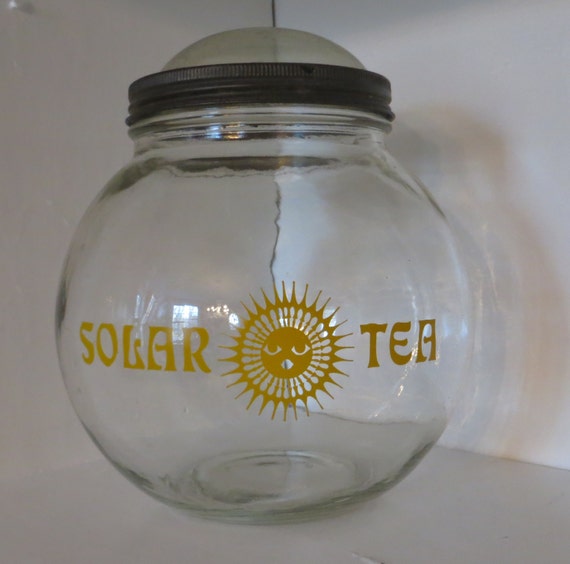 Vintage Sun Tea Round Glass Jar with Domed Lid Solar Tea Jug