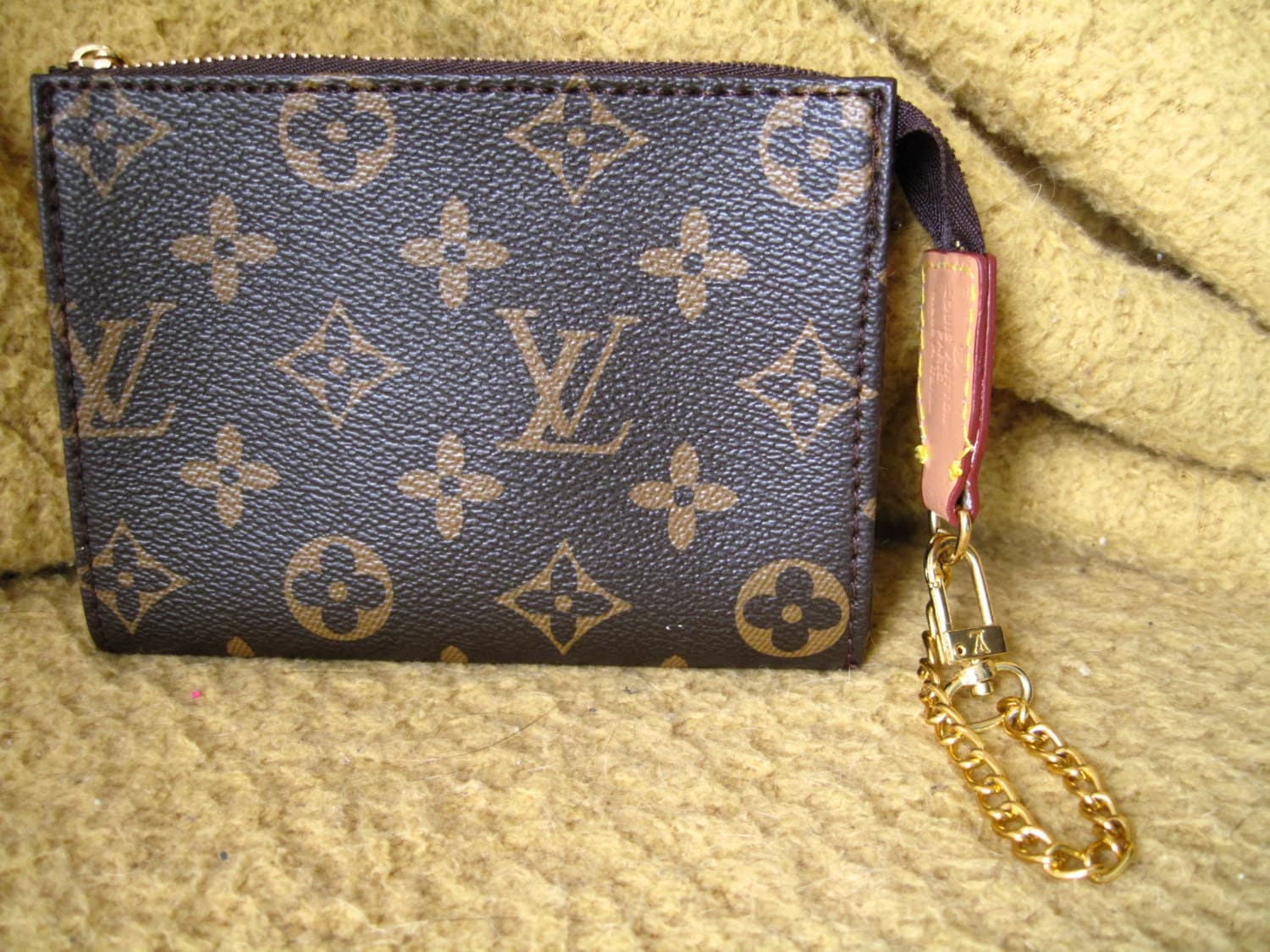 Small Louis Vuitton Wristlet Wallet Faux Vintage