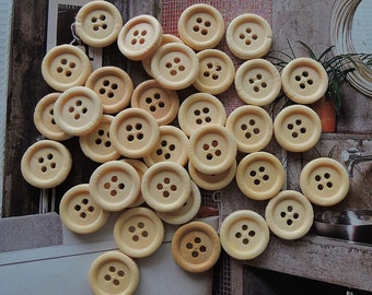 50Pcs 15mm Unfinished Natural Wood button 4 holes No varnish for your handmade ( W167)
