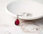 Red tear drop necklace - Rose petals - Bloom collection by BeautySpot (N098)