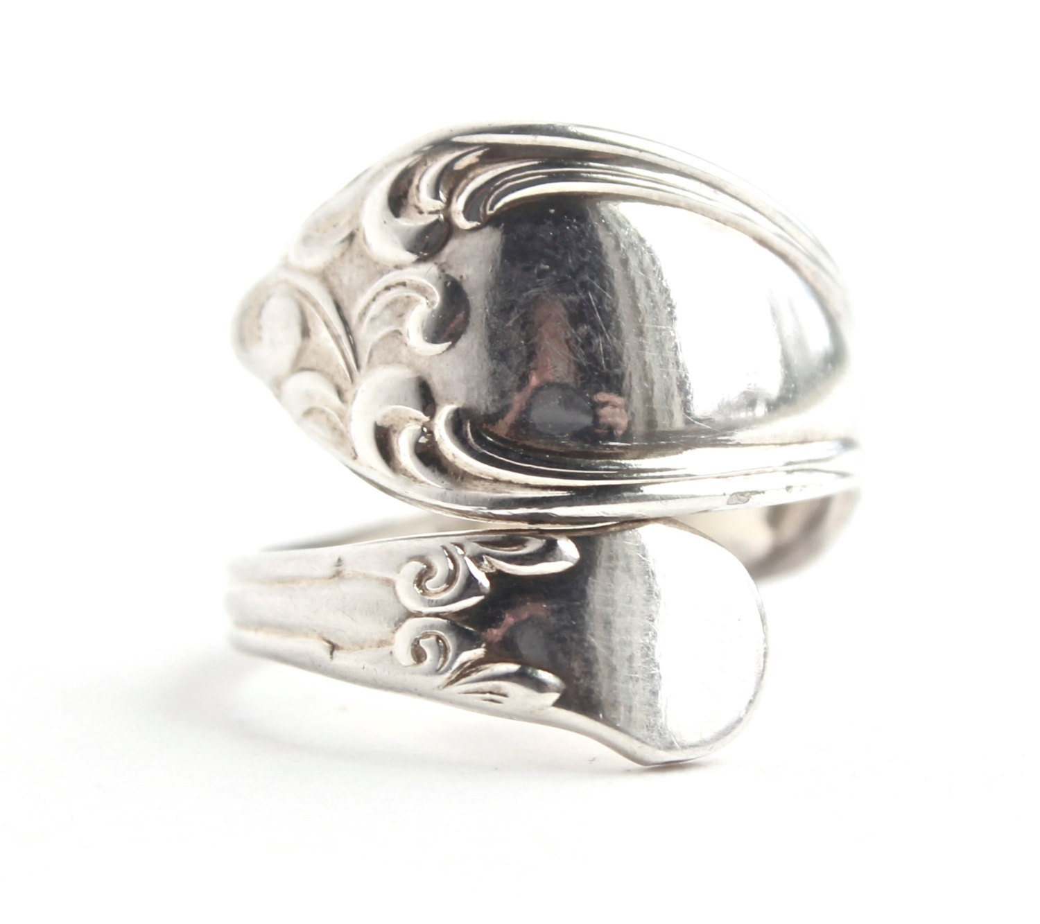 Vintage Spoon Ring Vintage Size 7 Silver Plated by MaejeanVintage