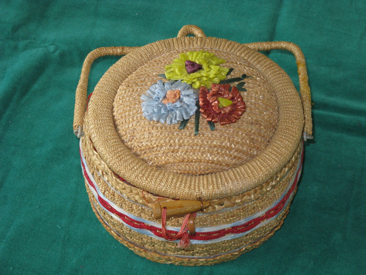Vintage Sewing Basket Small Wicker Woven Round Basket by