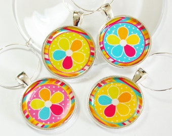 Flower Wine Charm, Wine Glass Charms, Wine Charms, barware, entertaining, table setting, Flowers, Floral, Bright Colors, Pink, Blue (2633)