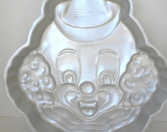 Wilton Pretty Lady Cake Pan – Backform Für Mädchenfigur (Party Girl, Cheerleader, 1992)