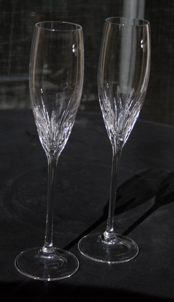 VERA WANG WEDGEWOOD Champagne Toasting Flute by cherryREVOLVER