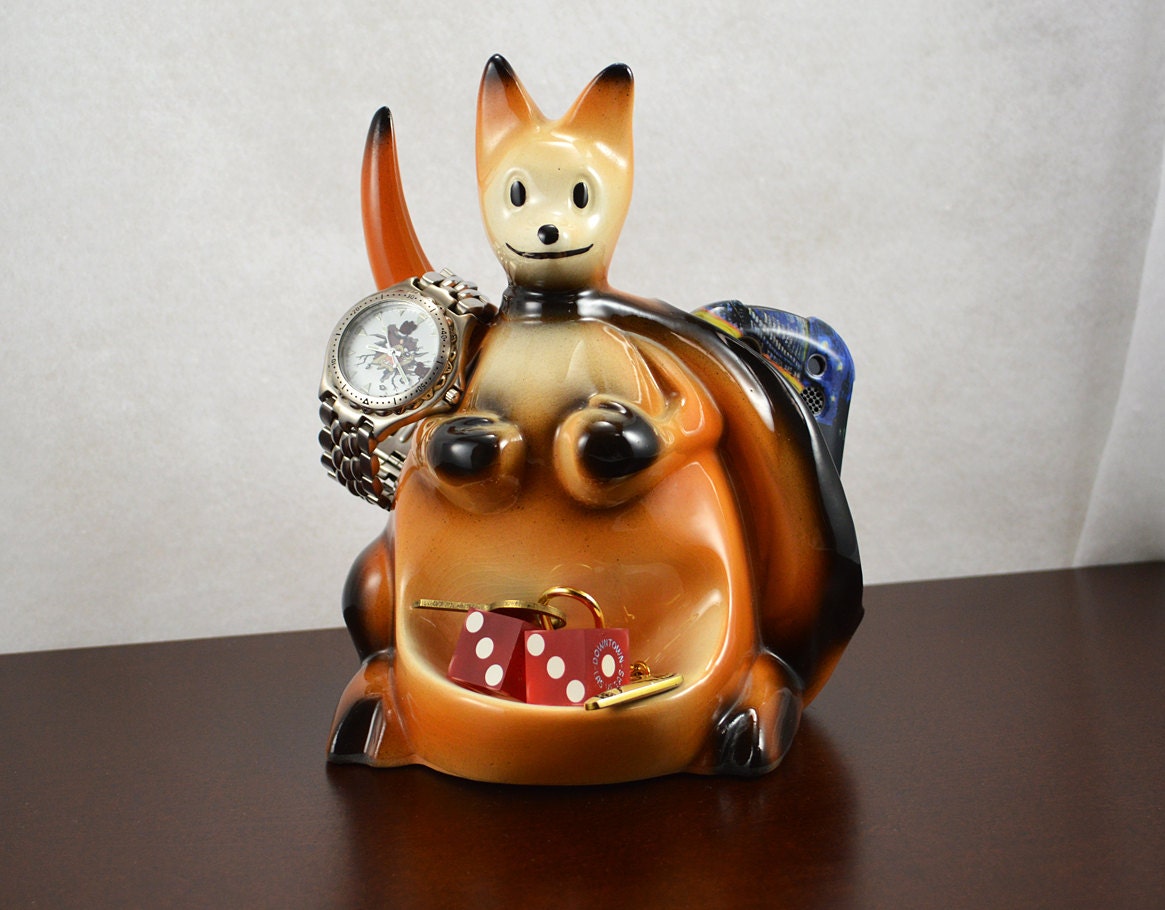 Ceramic Kangaroo Wallet Caddy 1950s Kitsch
