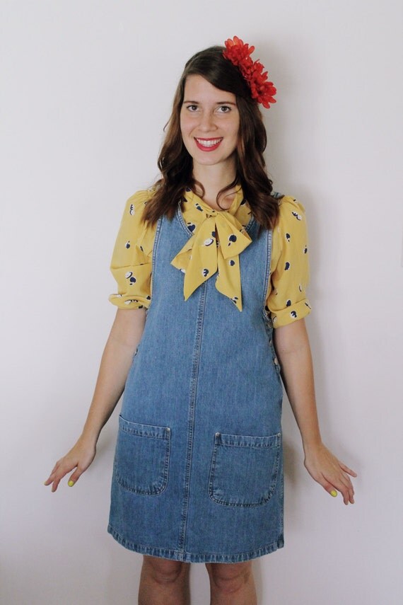 Vintage 1990's The Tea's Cooling Pinafore