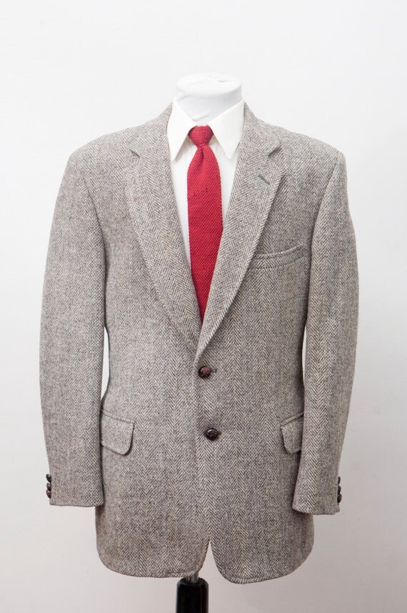 Size 44 Vintage Harris Tweed Herringbone Sport Coat