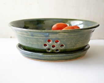 Berry Bowl Handmade - Drainer Dish - Ceramic Berry Bowl - Berry Colander - Strainer - Ceramic Strainer - Ceramic Colander - Berry Basket