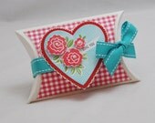 Pillow Box Gift Card Holder - Heart With Roses Il_170x135