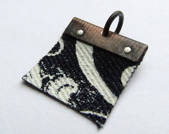 CS10 Hand-Me-Down Charm by silentgoddess