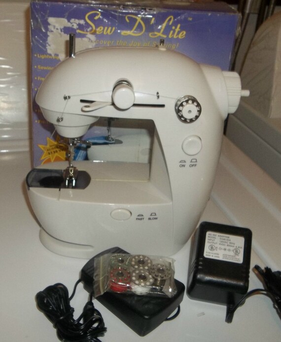Sew D Lite Sewing Machine New in Box RESERVED COTTAGE TOUCH