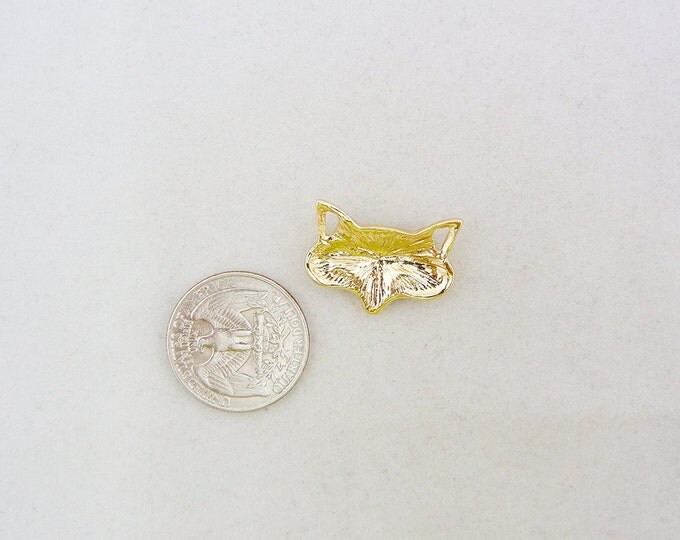 Small Gold-tone Rhinestone Fox Head Pendant Double Link Ears