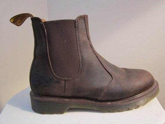 doc marten chelsea boots