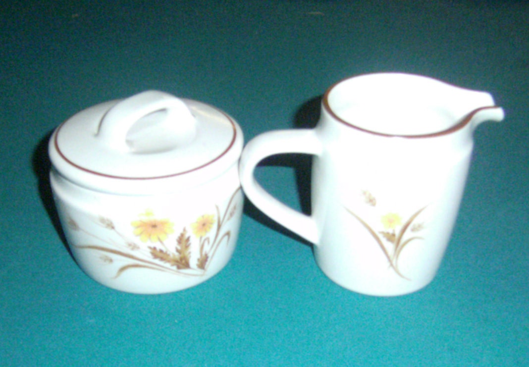 Vintage Mikasa Sugar & Creamer Set Stone Pearls Sugar and
