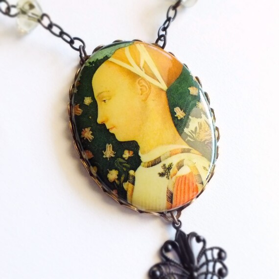Victorian Lady Cameo Necklace Large Vintage Cabochon Olive