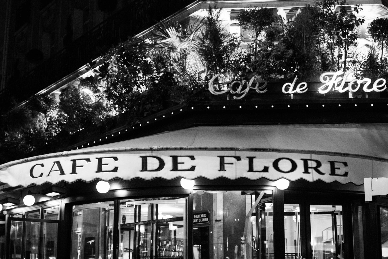 Cafe flore