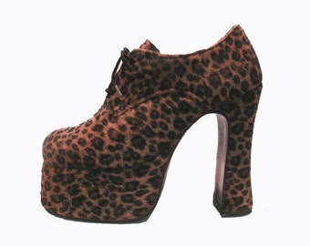 Leopard Platform Shoes from England Vintage Glam Lace Up Stacks Womans US size 6
