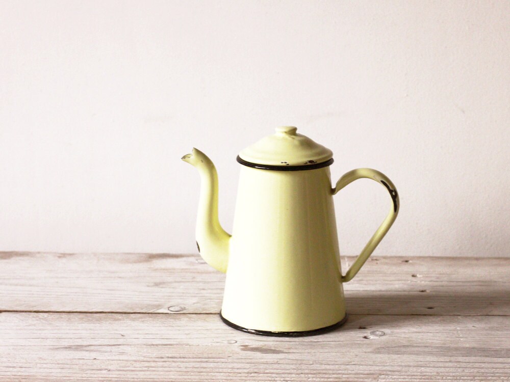 Yellow enamel coffee pot Enamel cafetière French vintage