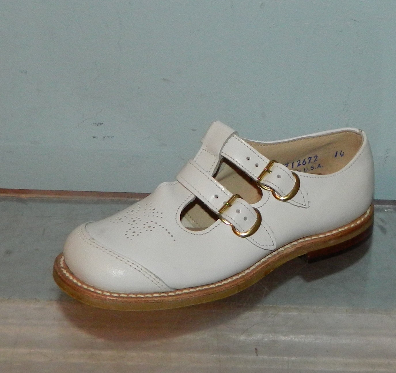 girls 60s 70s white leather maryjanes shoes 12 made in USA