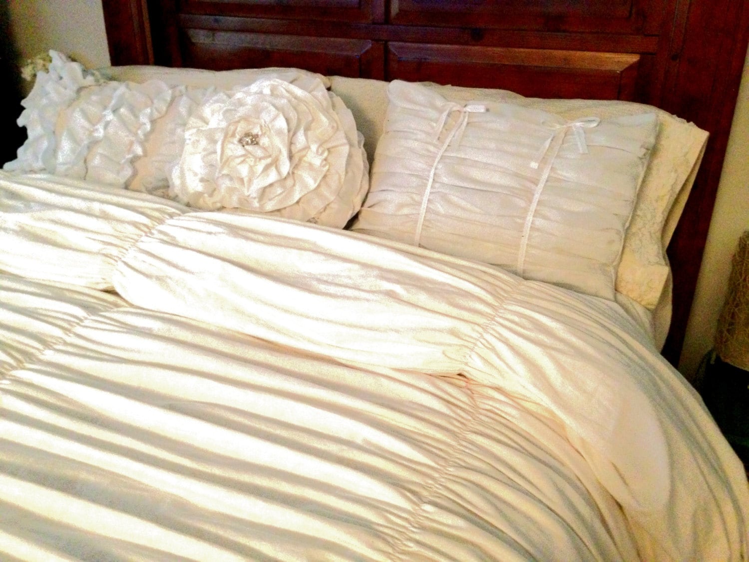 Popular items for shabby chic bedding on Etsy