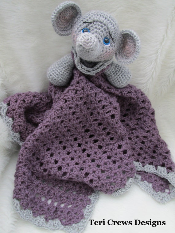 Crochet Pattern Elephant Huggy Blanket by Teri Crews Wool and