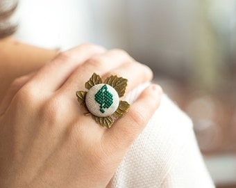 Leaf ring - cross stitch botanical jewelry r001