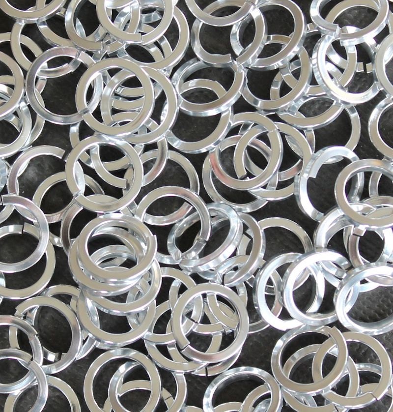 100 Square Wire Jump Rings 7mm Bright Silver Anodized Aluminum