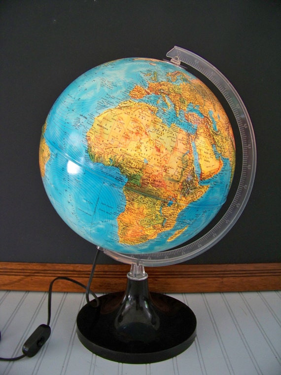 1982 Vintage Lighted Globe Rand McNally Physical Political