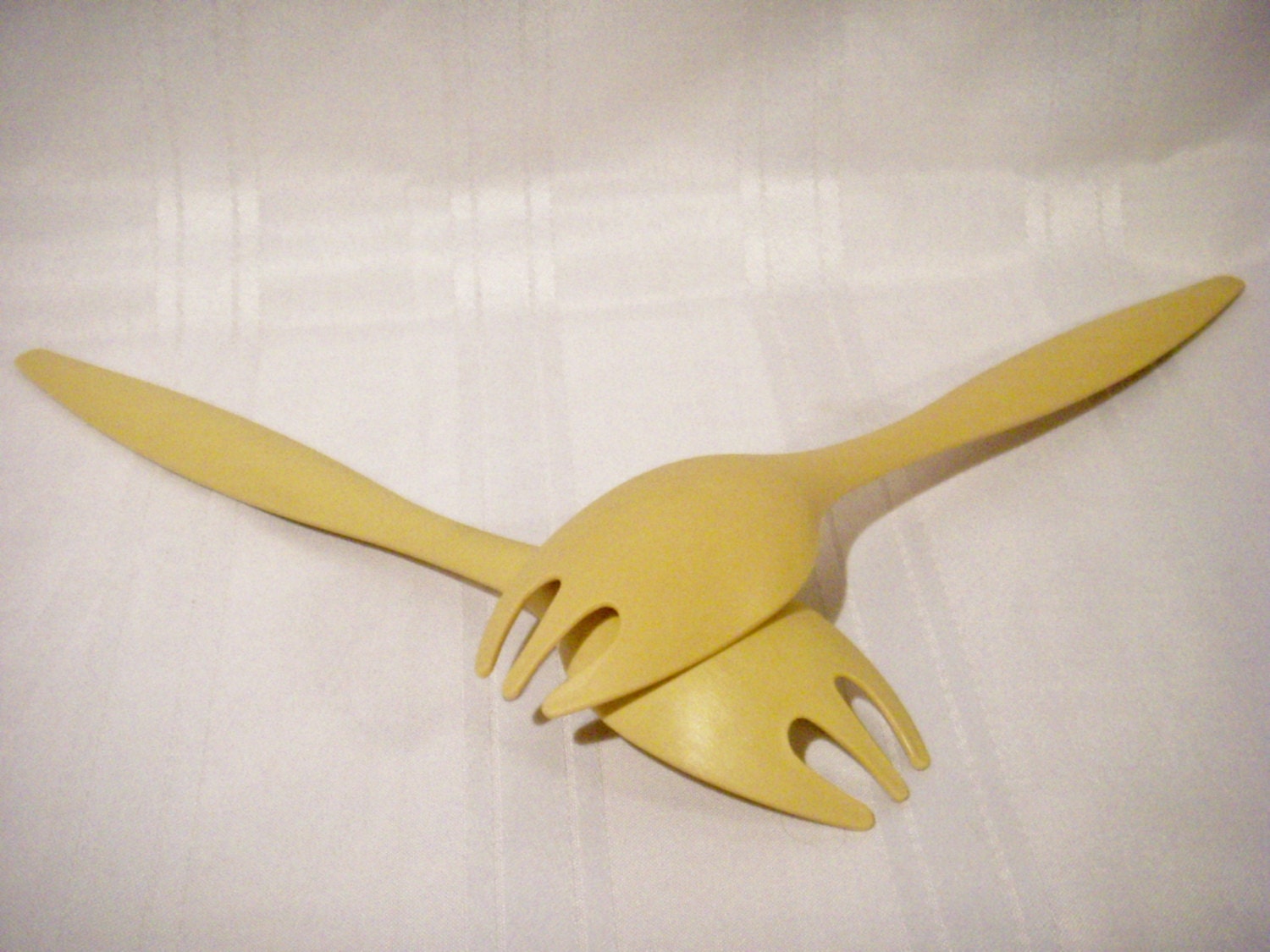 Tupperware Serving Forks, Sporks, Harvest Gold, Golden Yellow Haute Juice