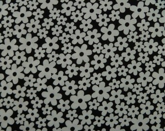 Robert Kaufman Pimatex Basic in Black (BKT-6004-2)