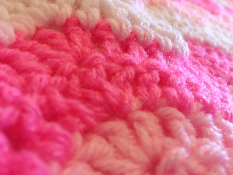 Baby blanket crochet light pink bright pink white ripple