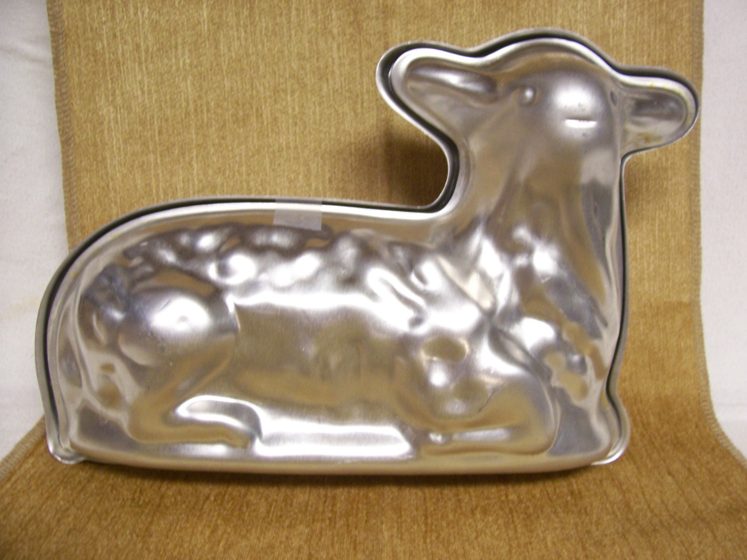 Lamb Cake Pan Decorative Dimensional Easter Lamb Cake Pans