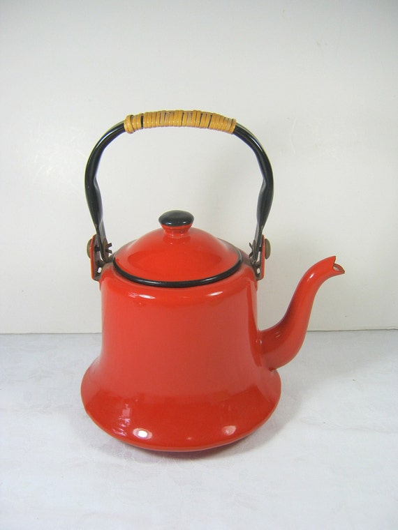 Vintage Enamel Kettle RED Tea Enamelware Kitchen Japan