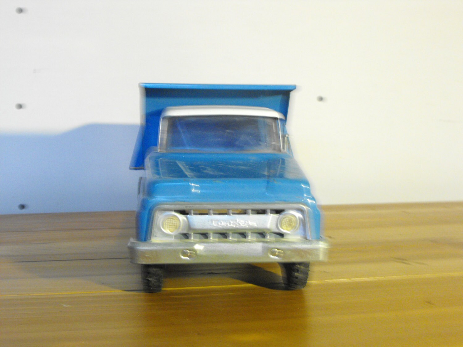 Vintage 1950s-60s Tonka Hydraulic Dump Truck