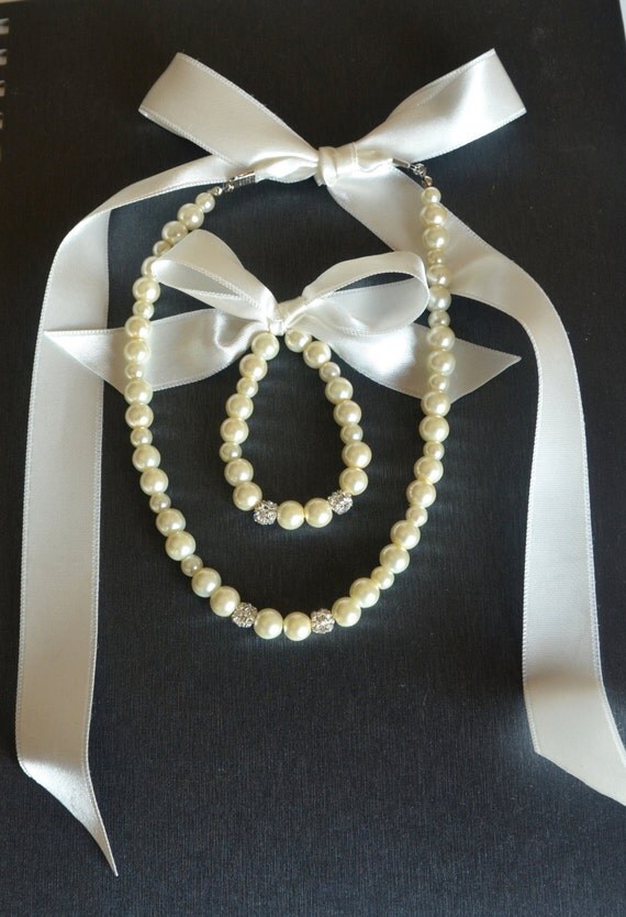 Ivory Flower girl gift jewelry set adjustable necklace and